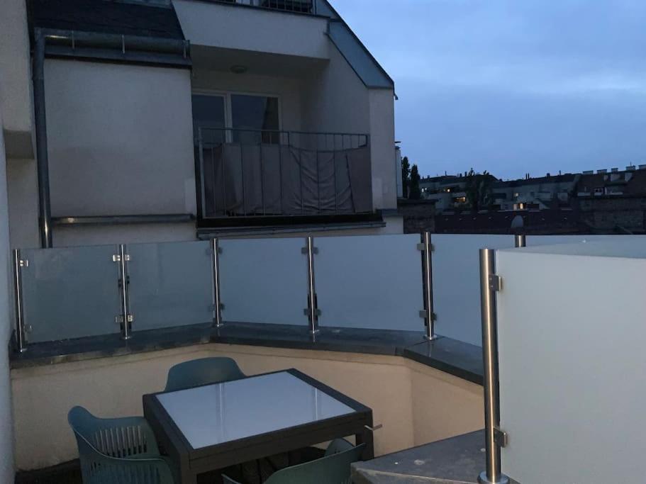 Der Himmelsblick L Dg6'14 Wien
